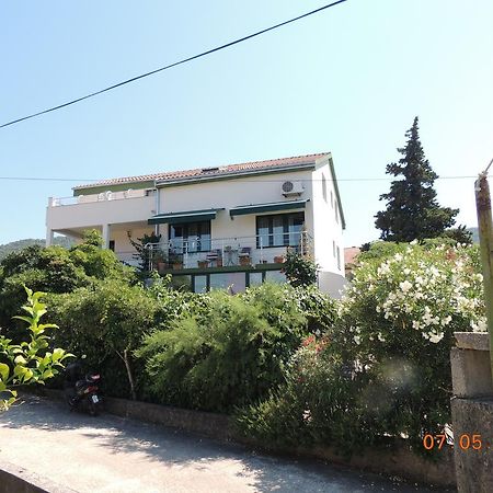 Apartments Suljic - Cash Only Property Stari Grad  Bagian luar foto