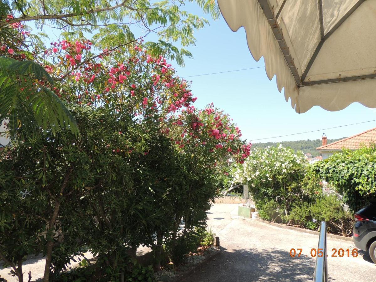 Apartments Suljic - Cash Only Property Stari Grad  Bagian luar foto