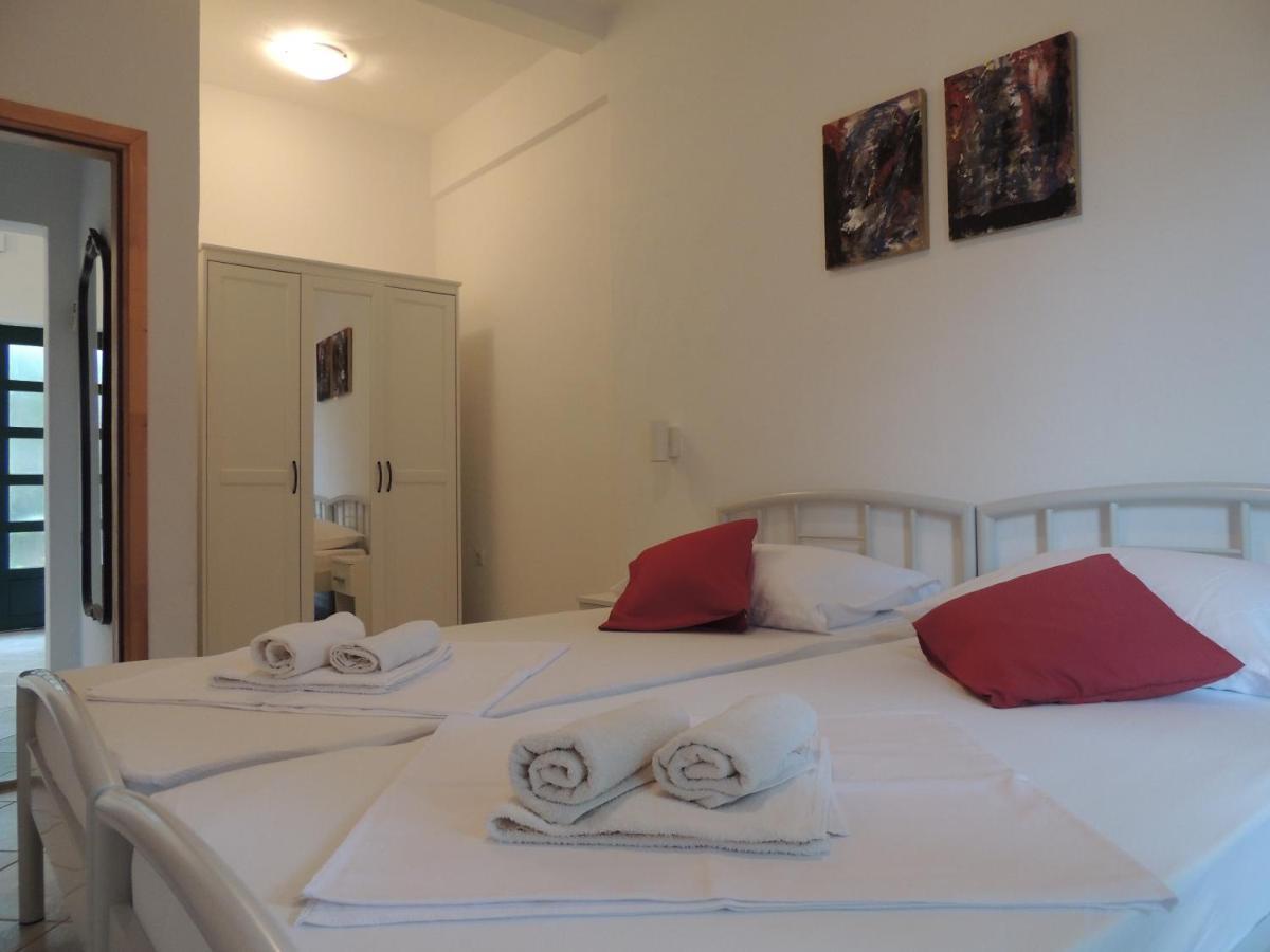 Apartments Suljic - Cash Only Property Stari Grad  Bagian luar foto
