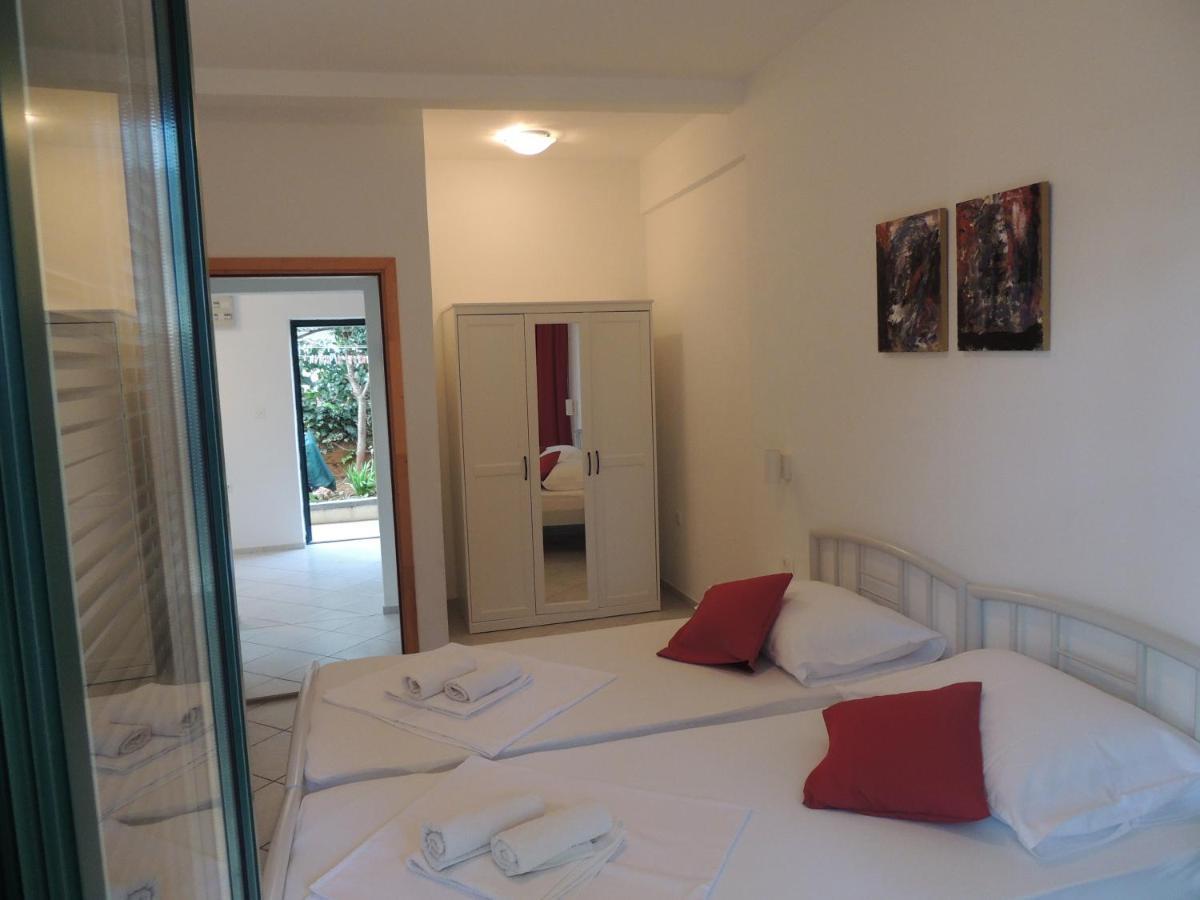 Apartments Suljic - Cash Only Property Stari Grad  Bagian luar foto