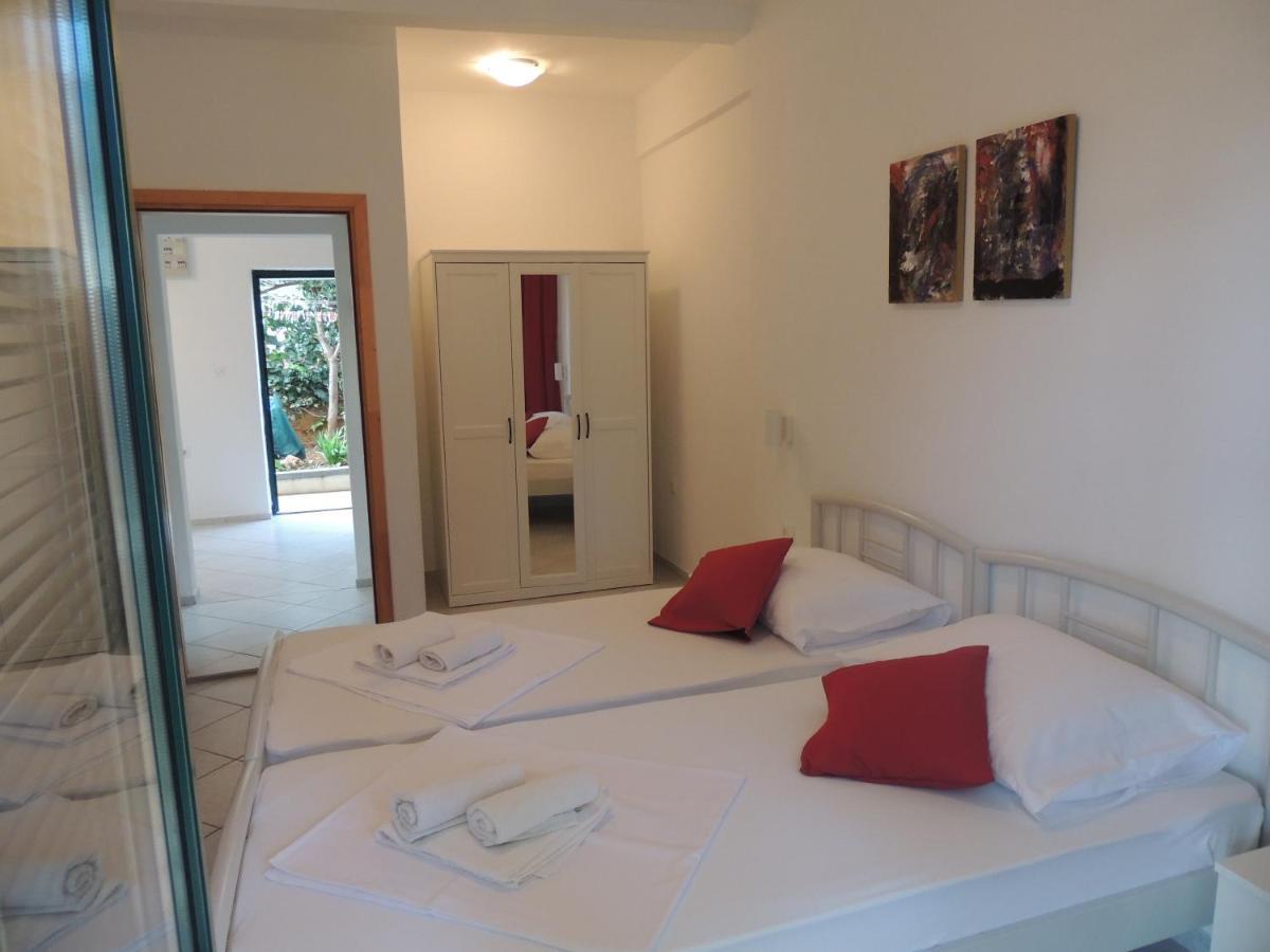 Apartments Suljic - Cash Only Property Stari Grad  Bagian luar foto