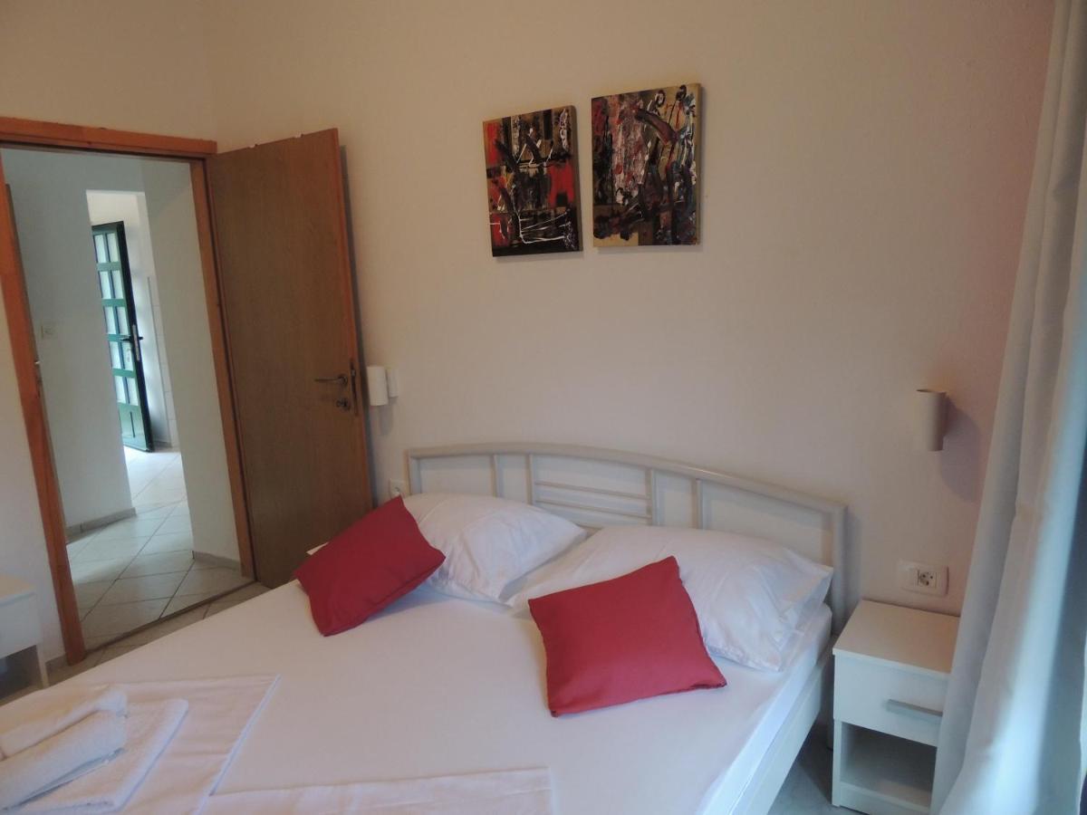 Apartments Suljic - Cash Only Property Stari Grad  Bagian luar foto
